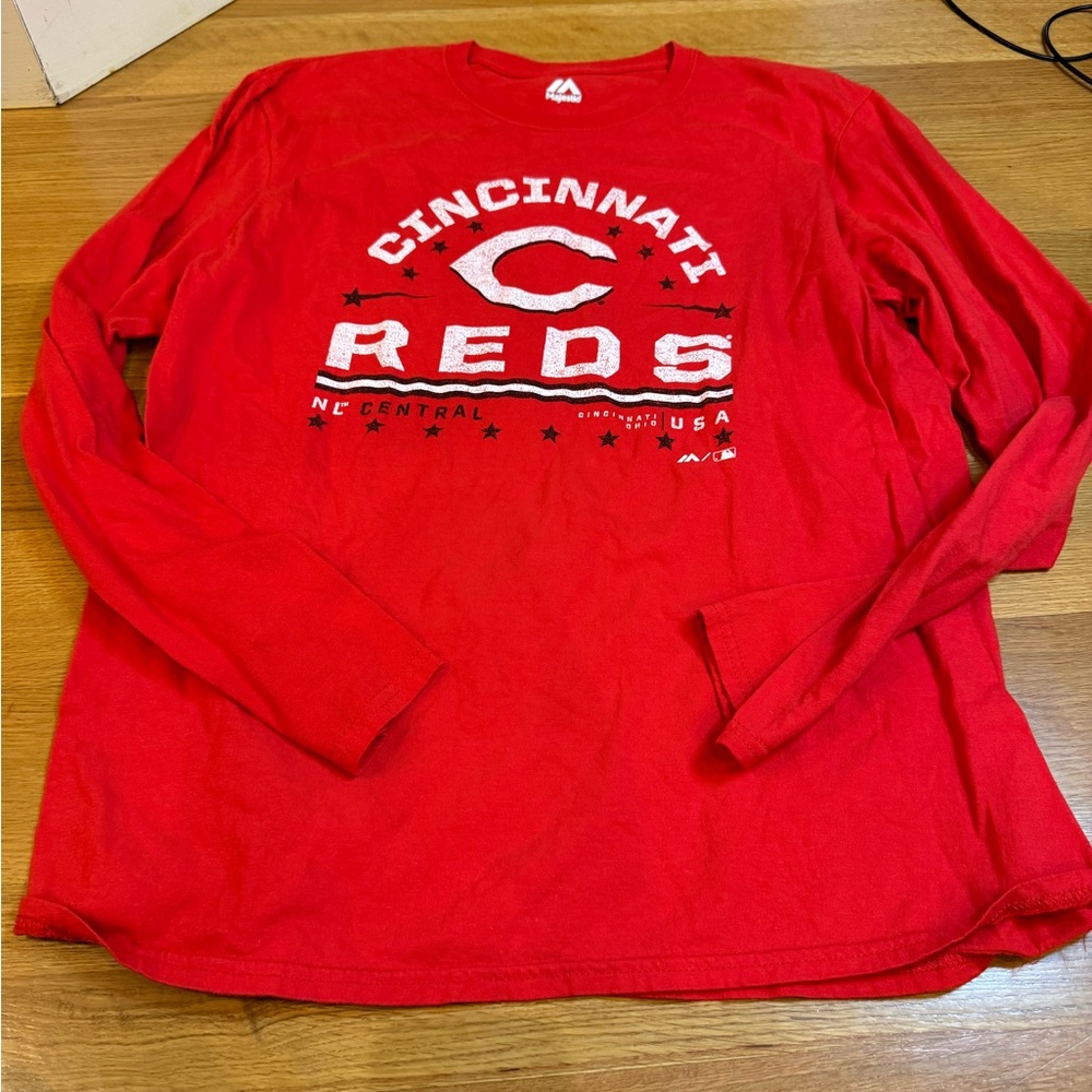 Cincinnati Reds Red Long Sleeve Shirt Size Large